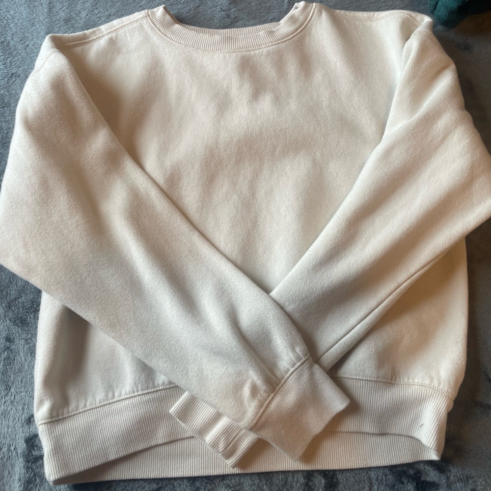 wild fable (target) ling sleave/crew neck size small